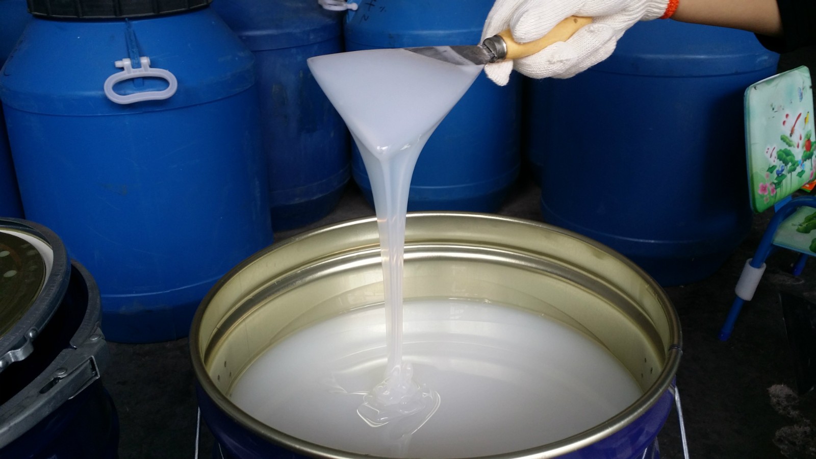 工業(yè)級(jí)模具硅膠膨脹怎么辦 ？