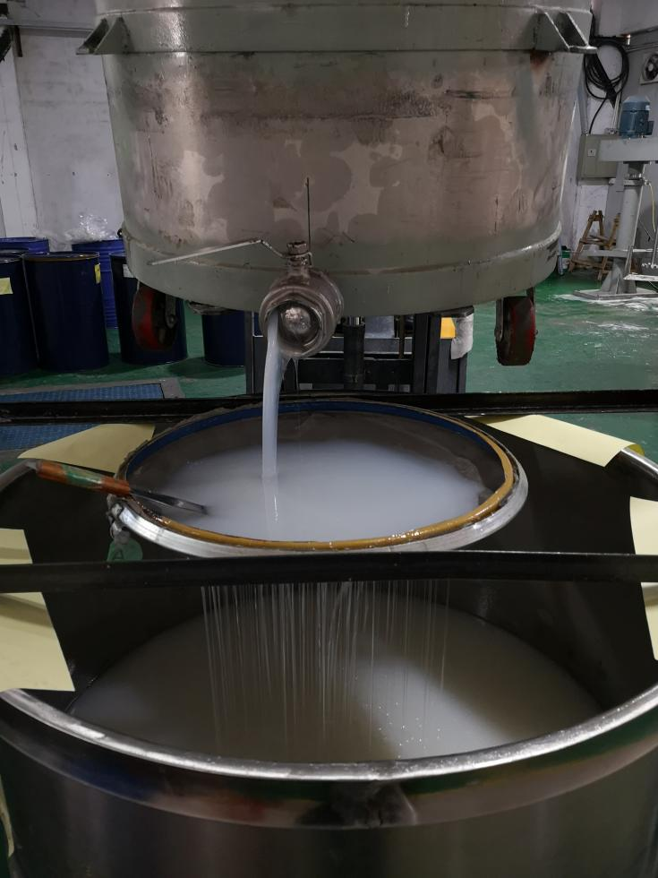 模具硅膠原料有雜質怎么辦？