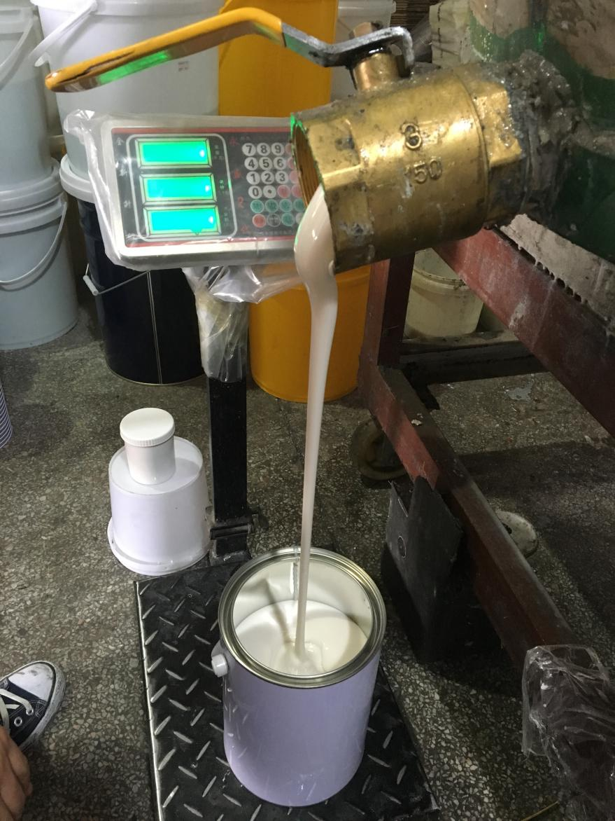 液態(tài)硅膠產(chǎn)品出現(xiàn)流紋路的原因是什么？